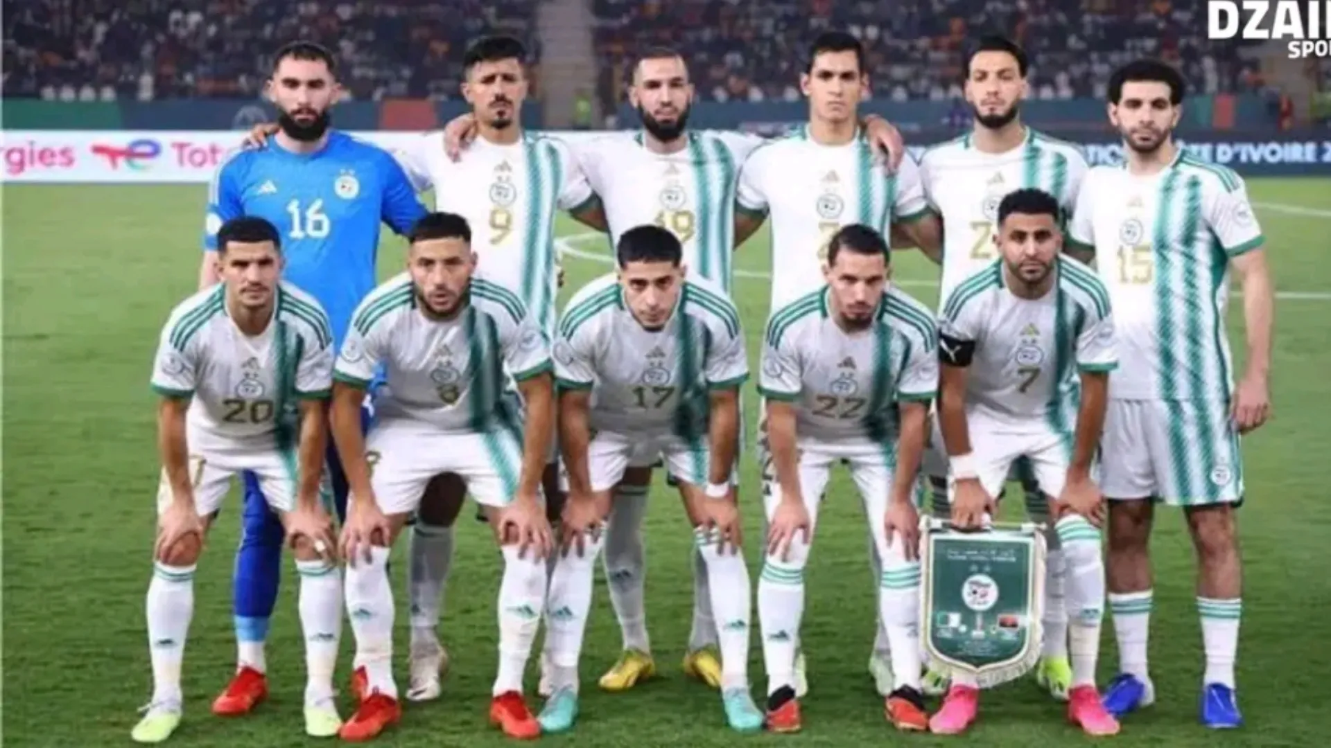 مدرب عالمي يوافق على تدريب المنتخب الوطني الجزائري